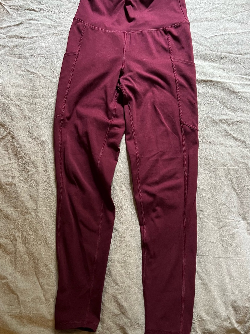 American Eagle Burgundy High-Waist Leggings